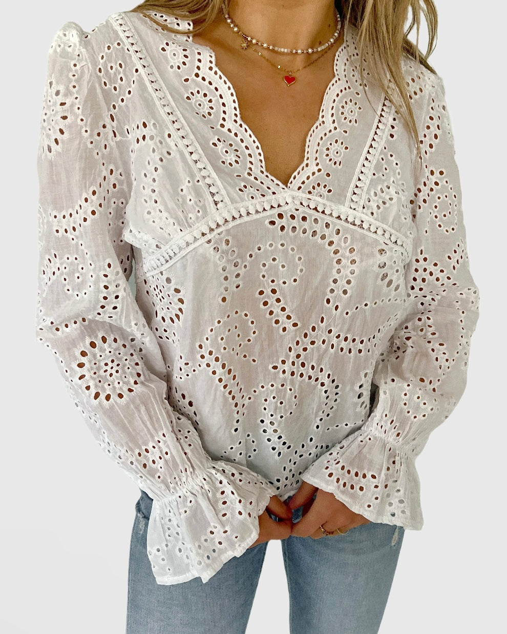 “Brodery” blouse white